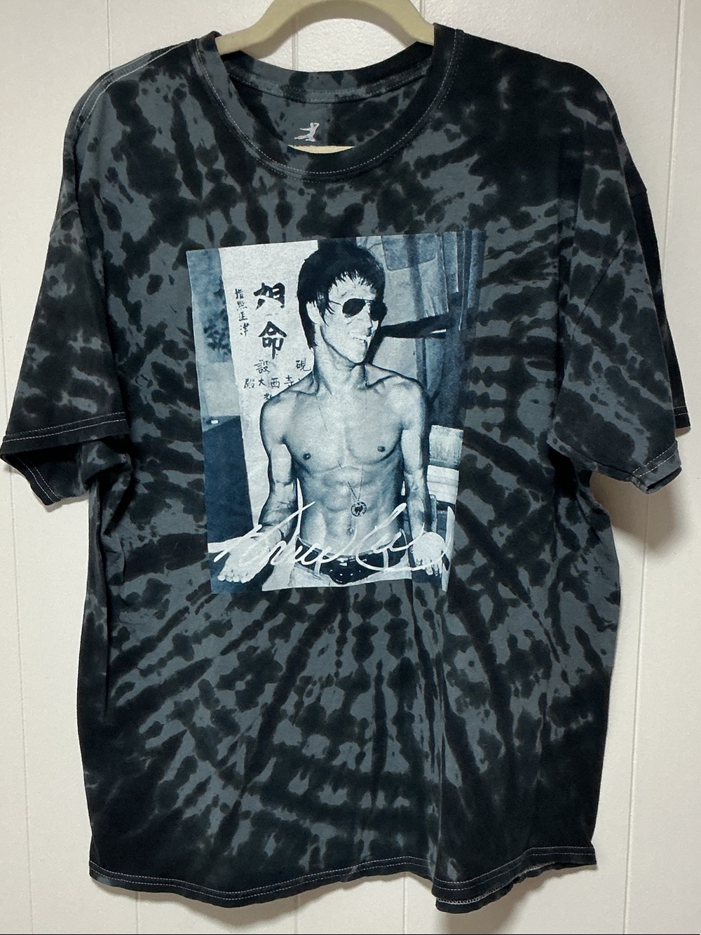 Bruce Lee, Black Tie-Dye Graphic t shirt